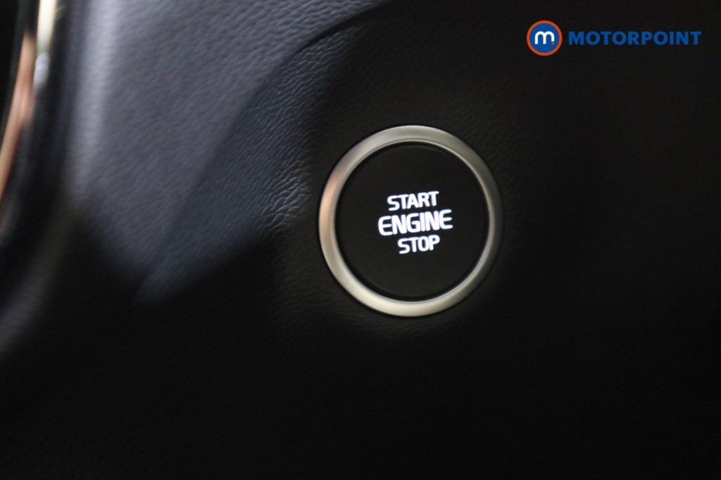 Used Volvo XC40 2025 for sale - 77715707: Photo 14