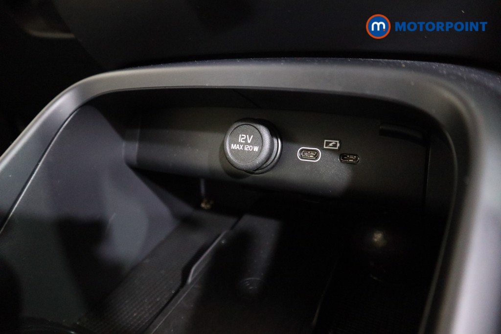 Used Volvo XC40 2025 for sale - 77715707: Photo 17