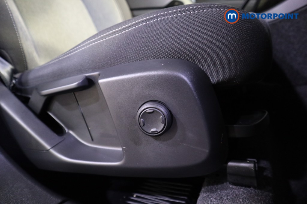 Used Volvo XC40 2025 for sale - 77715707: Photo 23