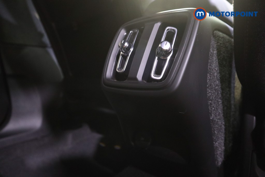 Used Volvo XC40 2025 for sale - 77715707: Photo 28