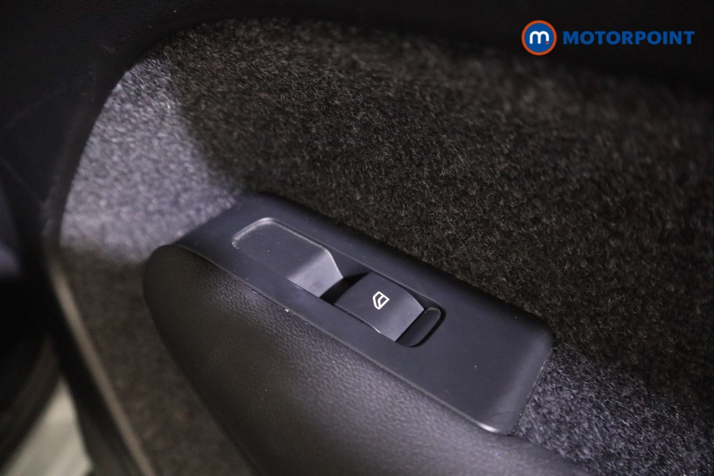 Used Volvo XC40 2025 for sale - 77715707: Photo 30