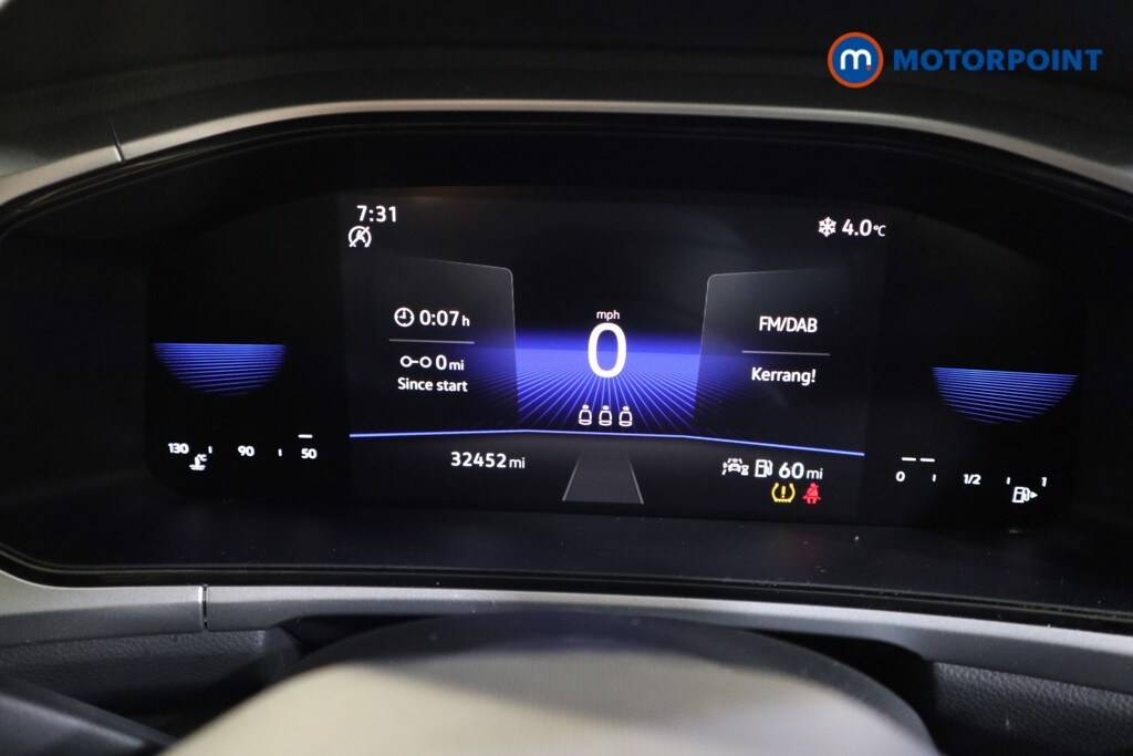 Used Volkswagen T-Roc 2023 for sale - 77872730: Photo 13