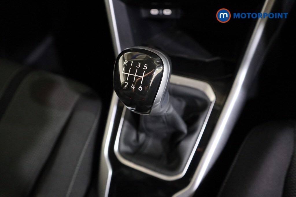 Used Volkswagen T-Roc 2023 for sale - 77872730: Photo 17