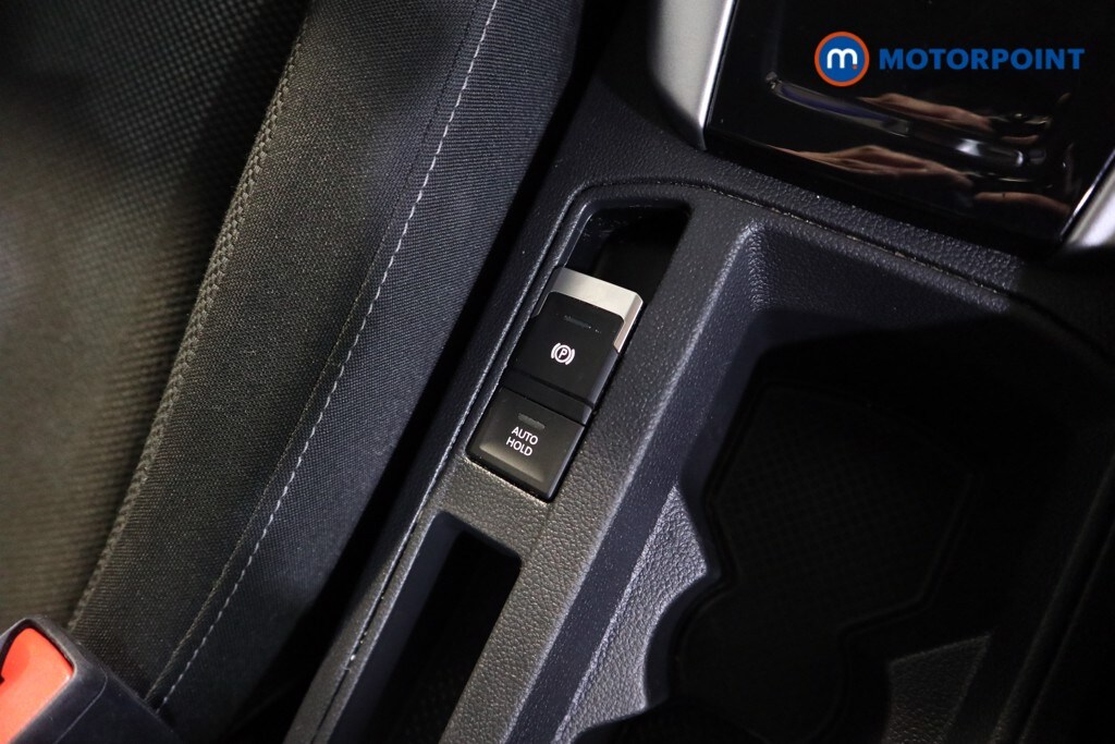 Used Volkswagen T-Roc 2023 for sale - 77872730: Photo 18