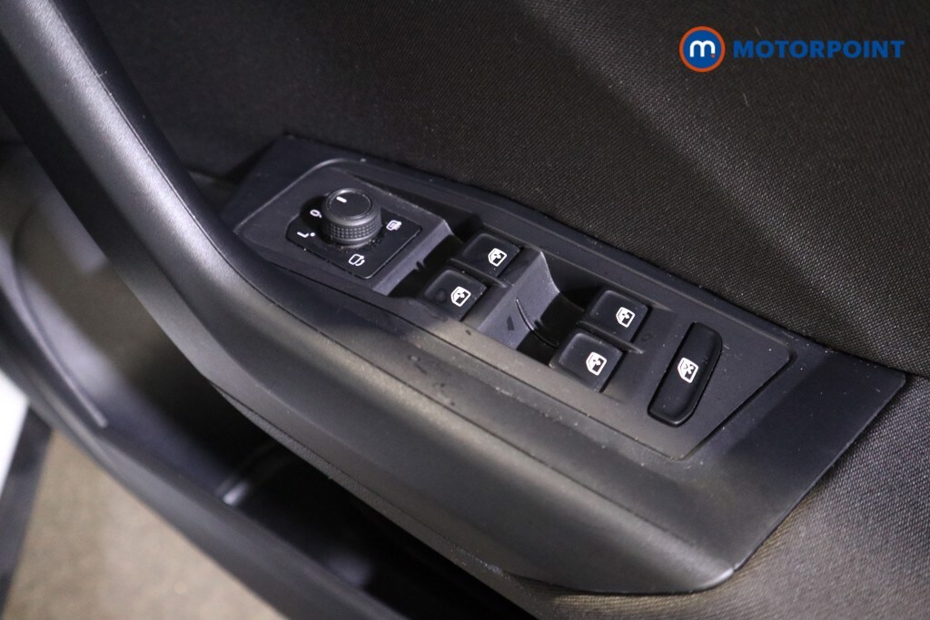 Used Volkswagen T-Roc 2023 for sale - 77872730: Photo 22