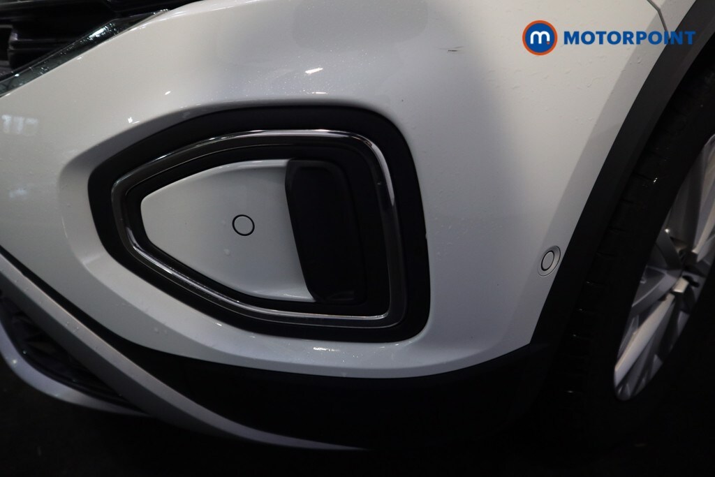 Used Volkswagen T-Roc 2023 for sale - 77872730: Photo 42