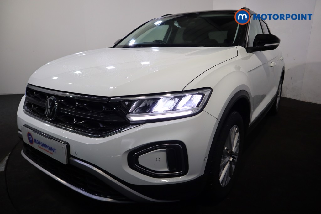 Used Volkswagen T-Roc 2023 for sale - 77872730: Photo 43