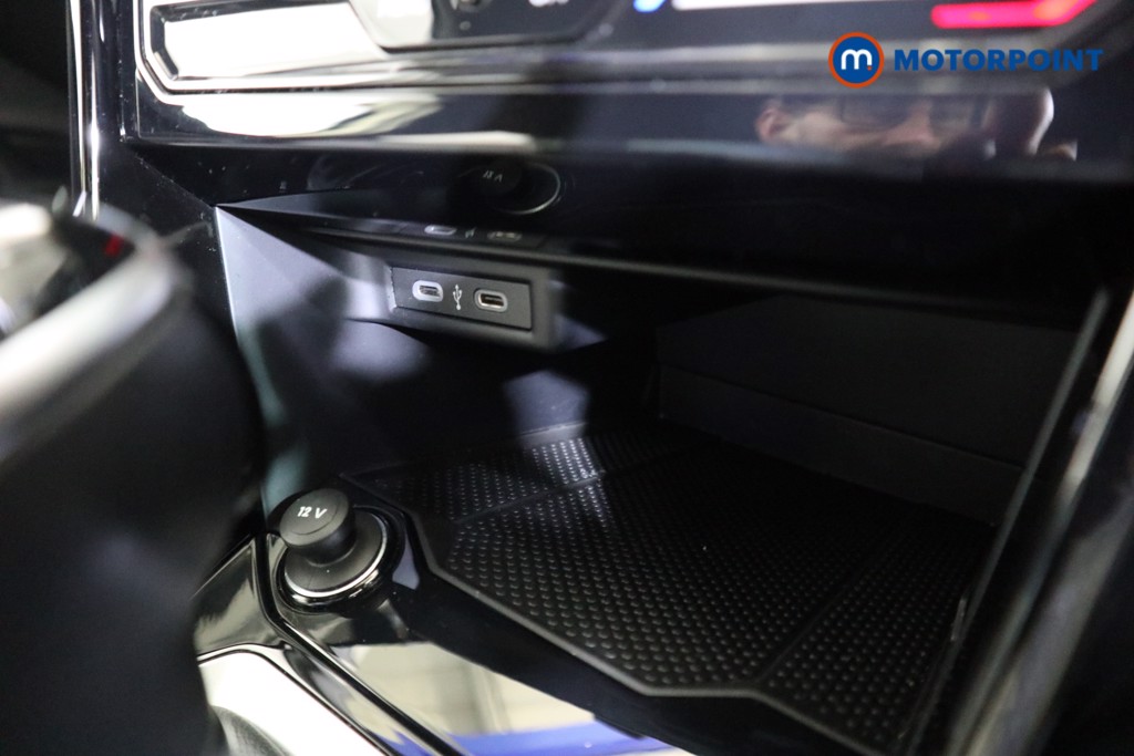 Used Volkswagen T-Roc 2024 for sale - 77404090: Photo 17