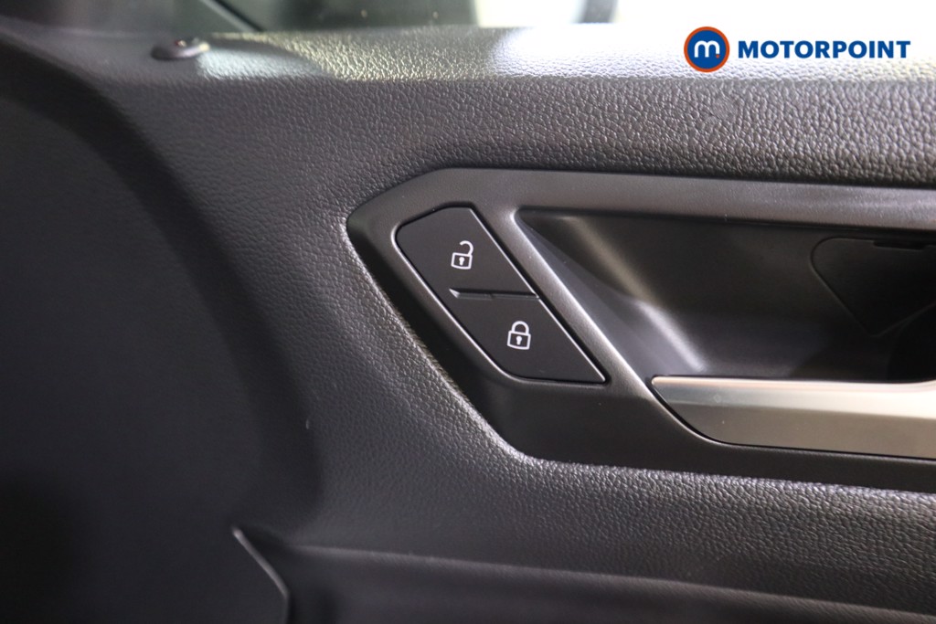 Used Volkswagen T-Roc 2024 for sale - 77404090: Photo 21