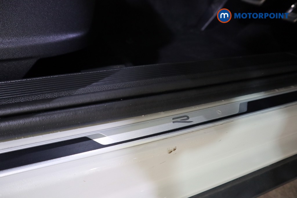 Used Volkswagen T-Roc 2024 for sale - 77404090: Photo 23