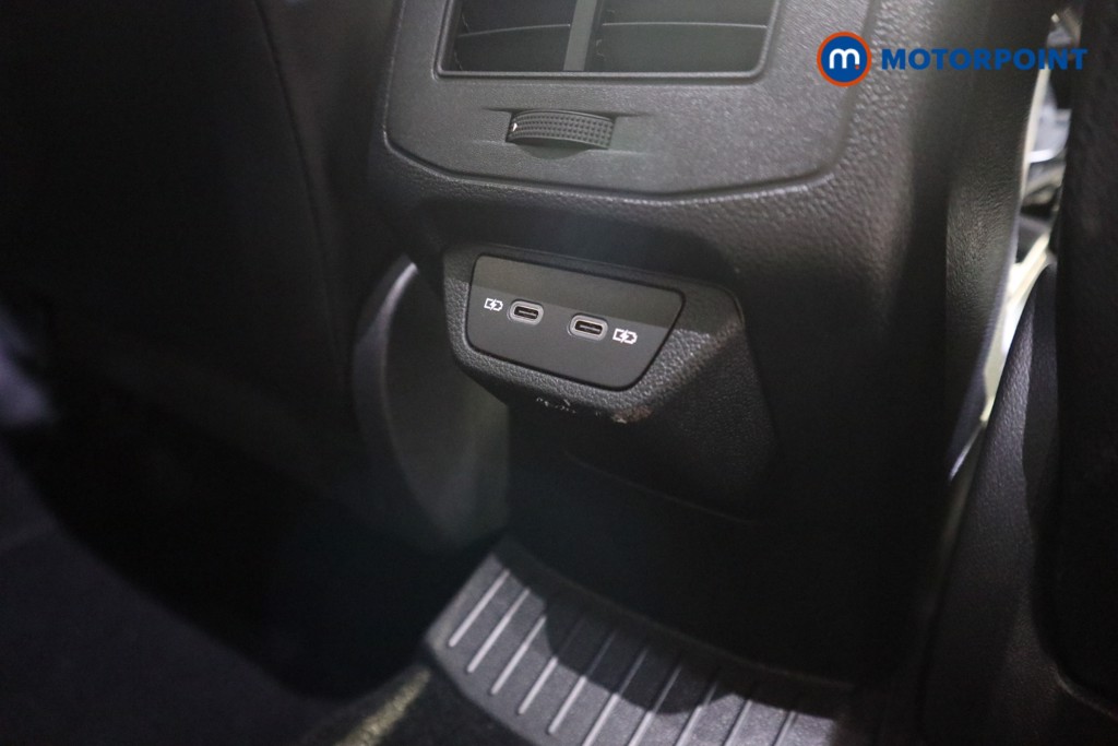 Used Volkswagen T-Roc 2024 for sale - 77404090: Photo 28