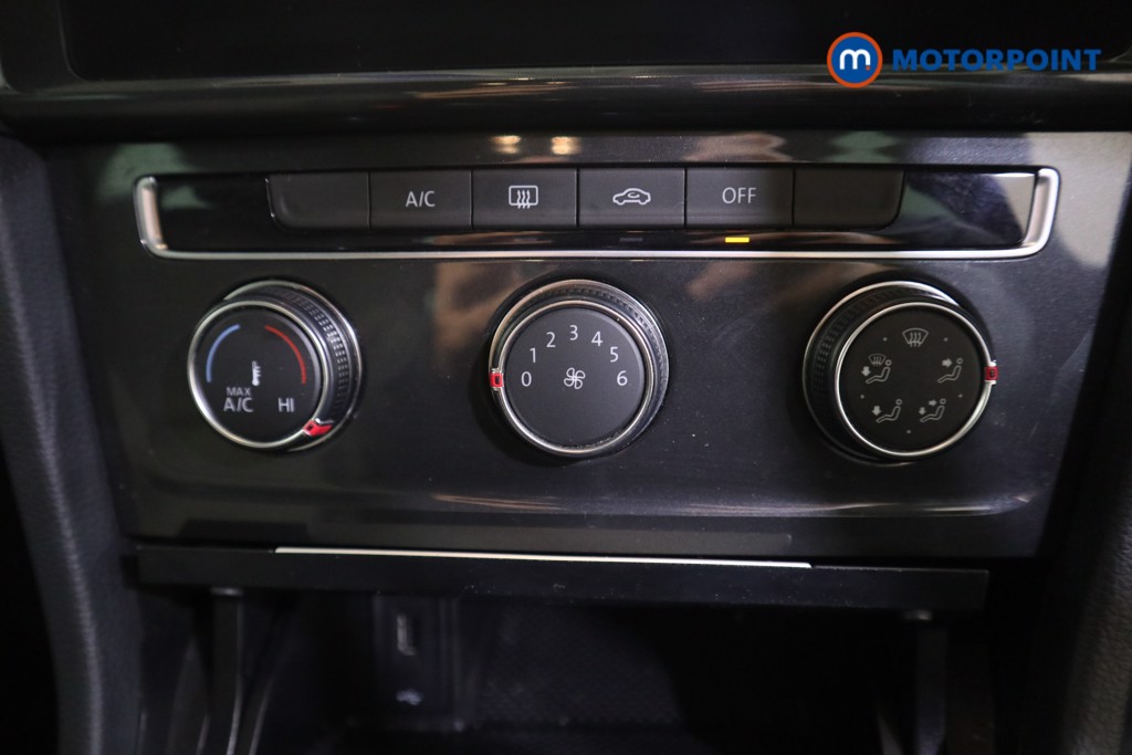 Used Volkswagen Golf 2019 for sale - 76934106: Photo 15