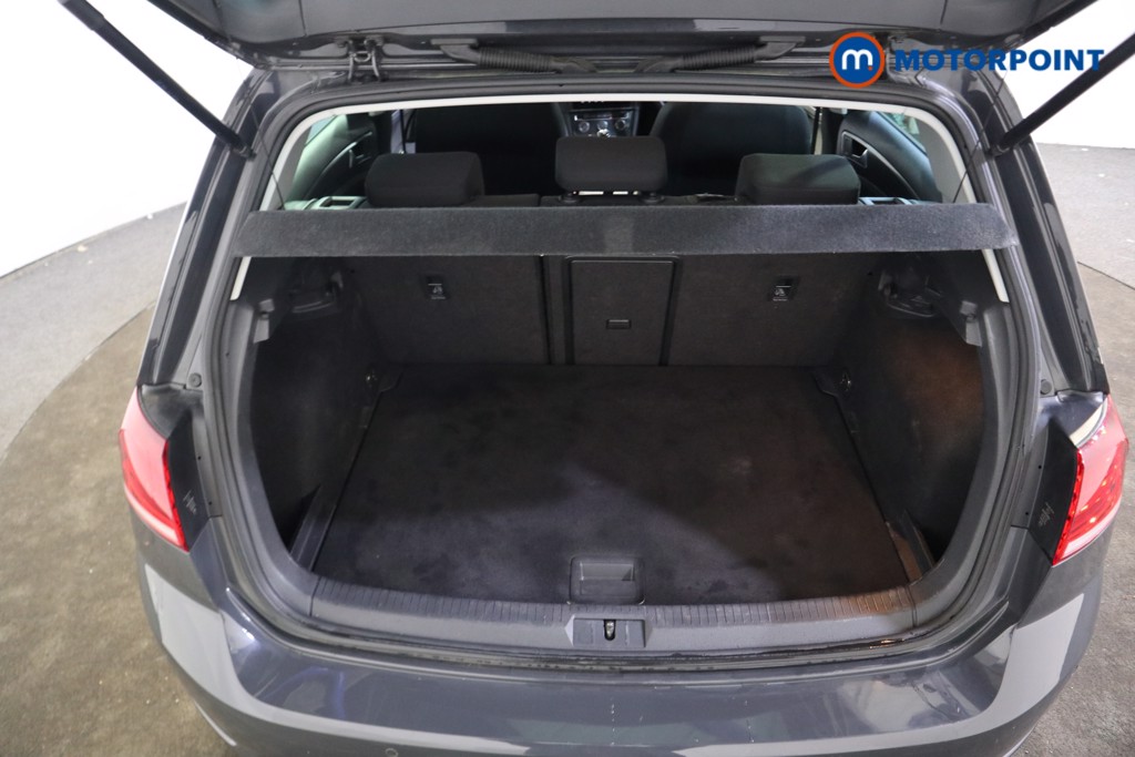 Used Volkswagen Golf 2019 for sale - 76934106: Photo 22