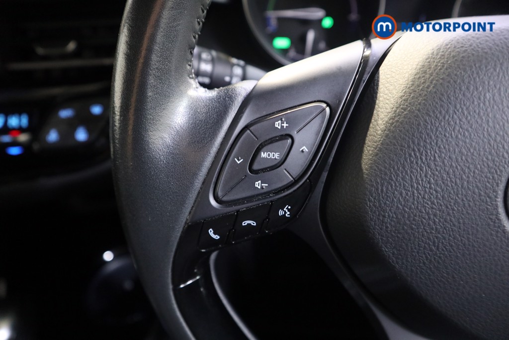 Used Toyota C-HR 2021 for sale - 76332957: Photo 11