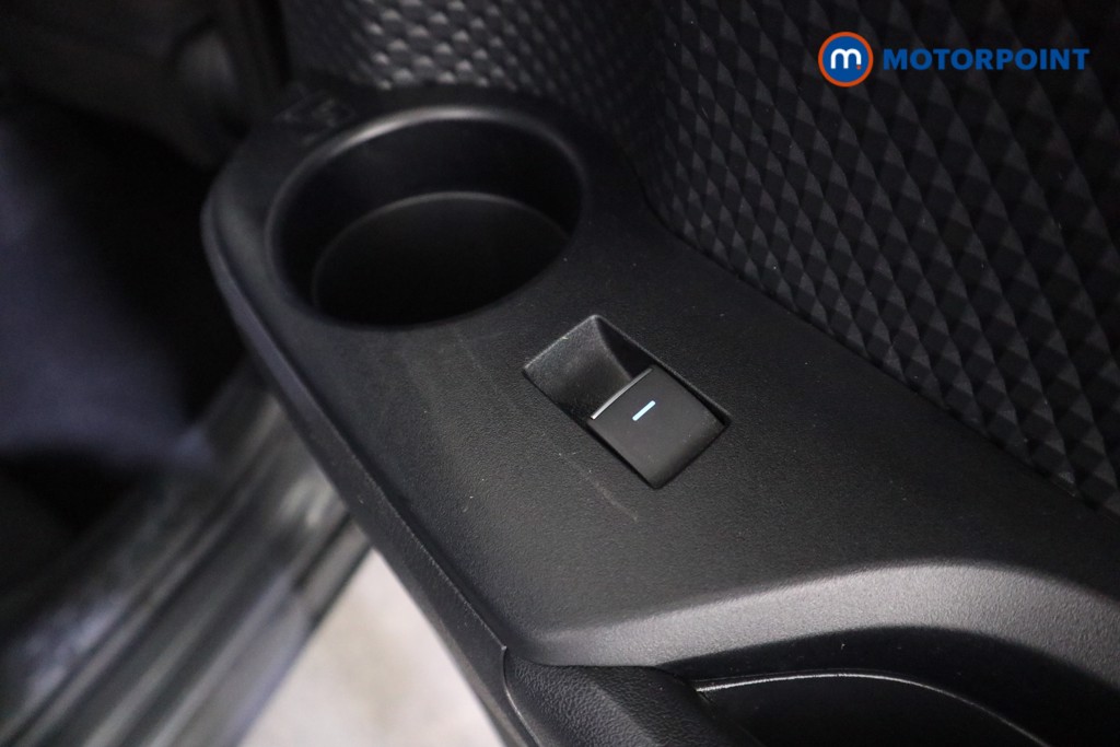 Used Toyota C-HR 2021 for sale - 76332957: Photo 24