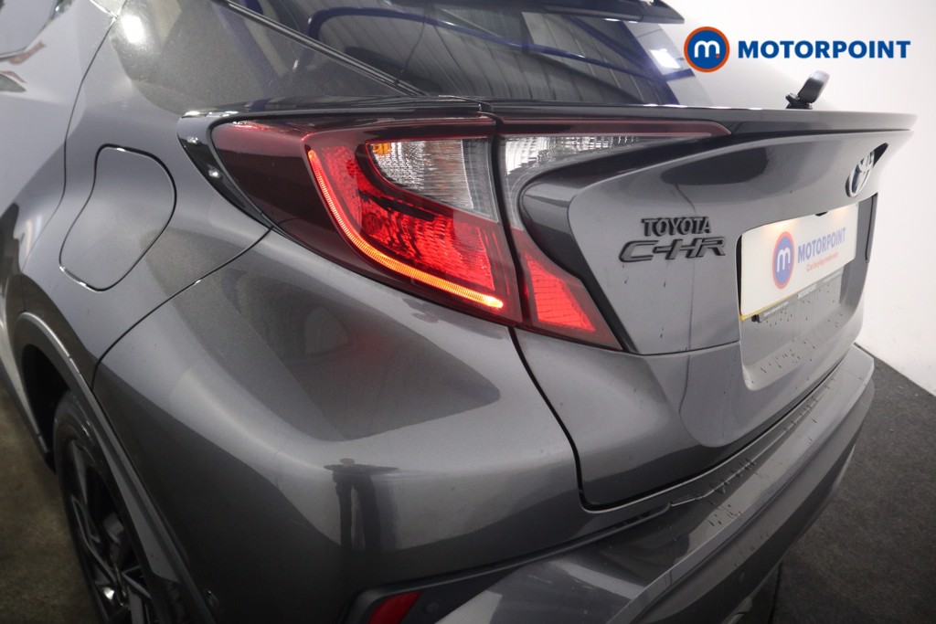 Used Toyota C-HR 2021 for sale - 76332957: Photo 32