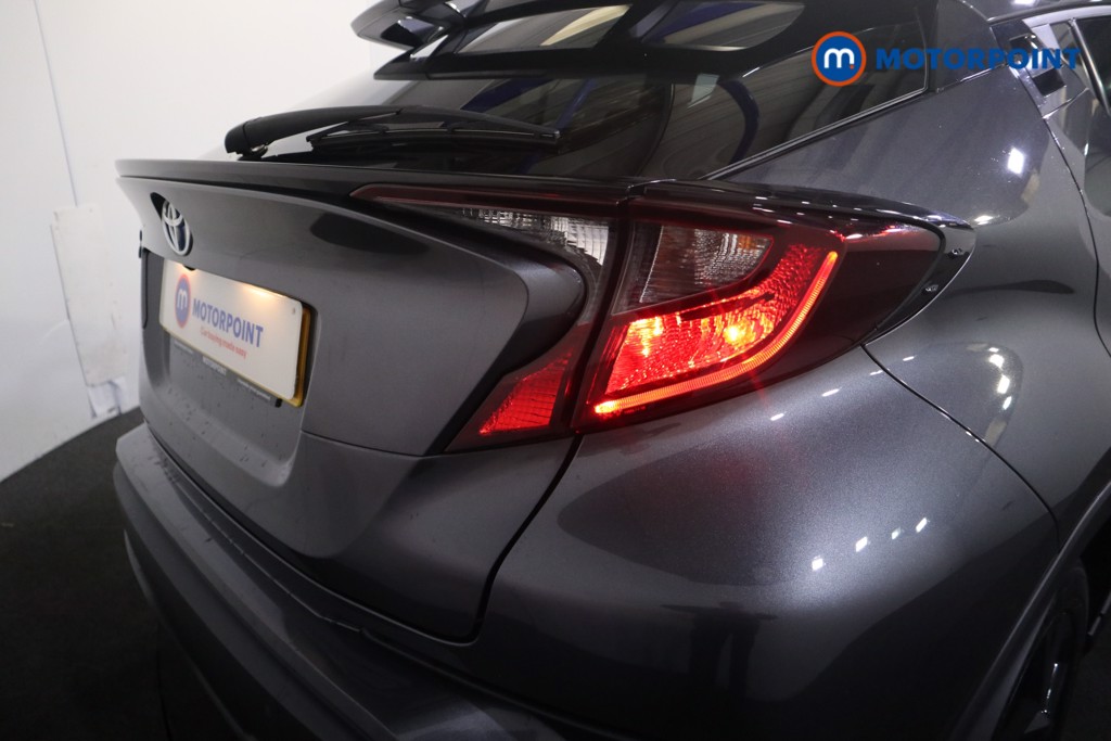 Used Toyota C-HR 2021 for sale - 76332957: Photo 33