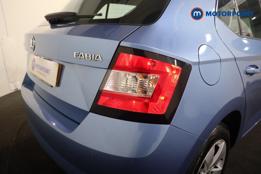 Used Skoda Fabia 2017 for sale - 77026130: Photo 32