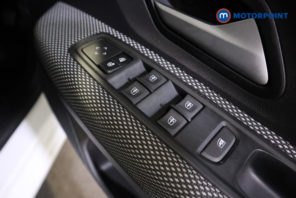 Used Dacia Sandero 2023 for sale - 76889894: Photo 17