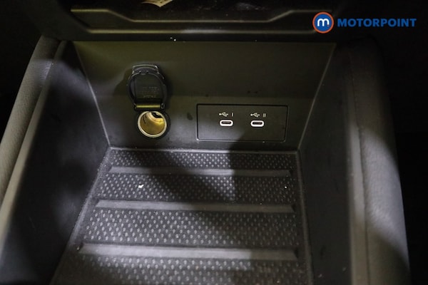 Used Renault Other 2024 for sale - 76206332: Photo 17