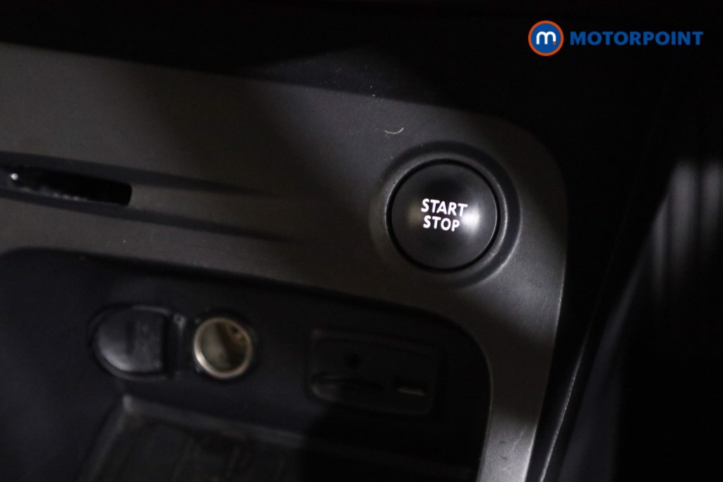 Used Renault Captur 2016 for sale - 76374528: Photo 16