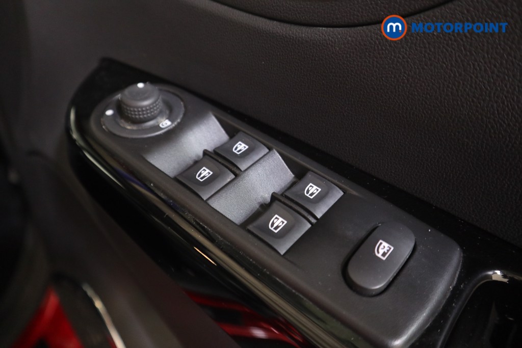 Used Renault Captur 2016 for sale - 76374528: Photo 20