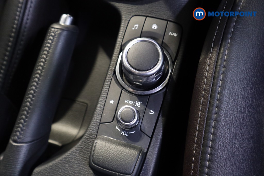 Used Mazda Mazda2 2018 for sale - 77037038: Photo 17