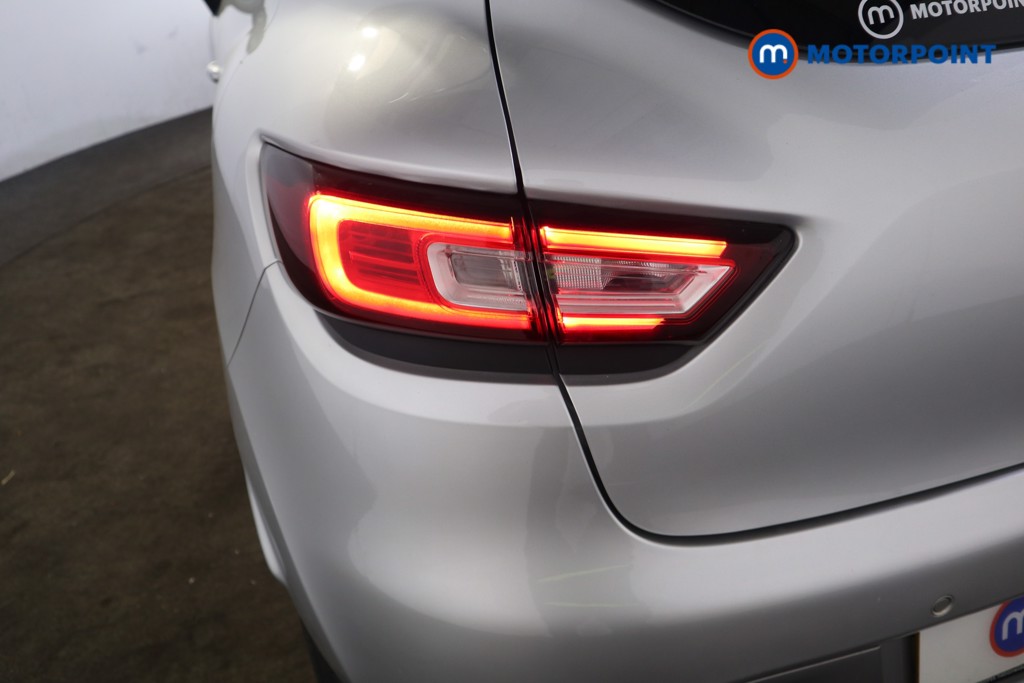 Used Renault Clio 2018 for sale - 77974217: Photo 34