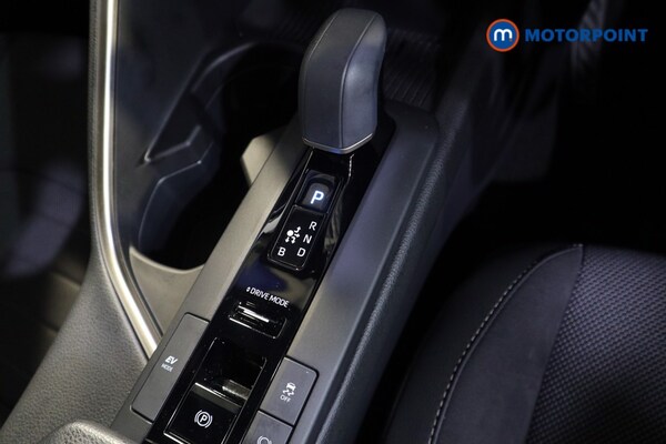 Used Toyota C-HR 2024 for sale - 76098388: Photo 16