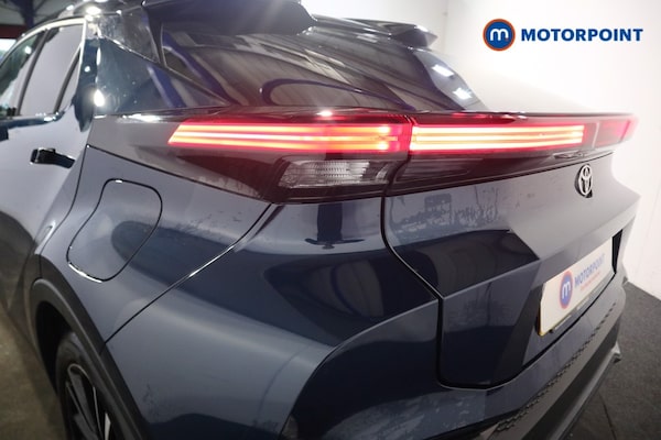 Used Toyota C-HR 2024 for sale - 76098388: Photo 30