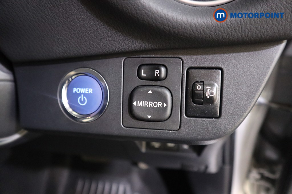 Used Toyota Yaris 2020 for sale - 76847692: Photo 18