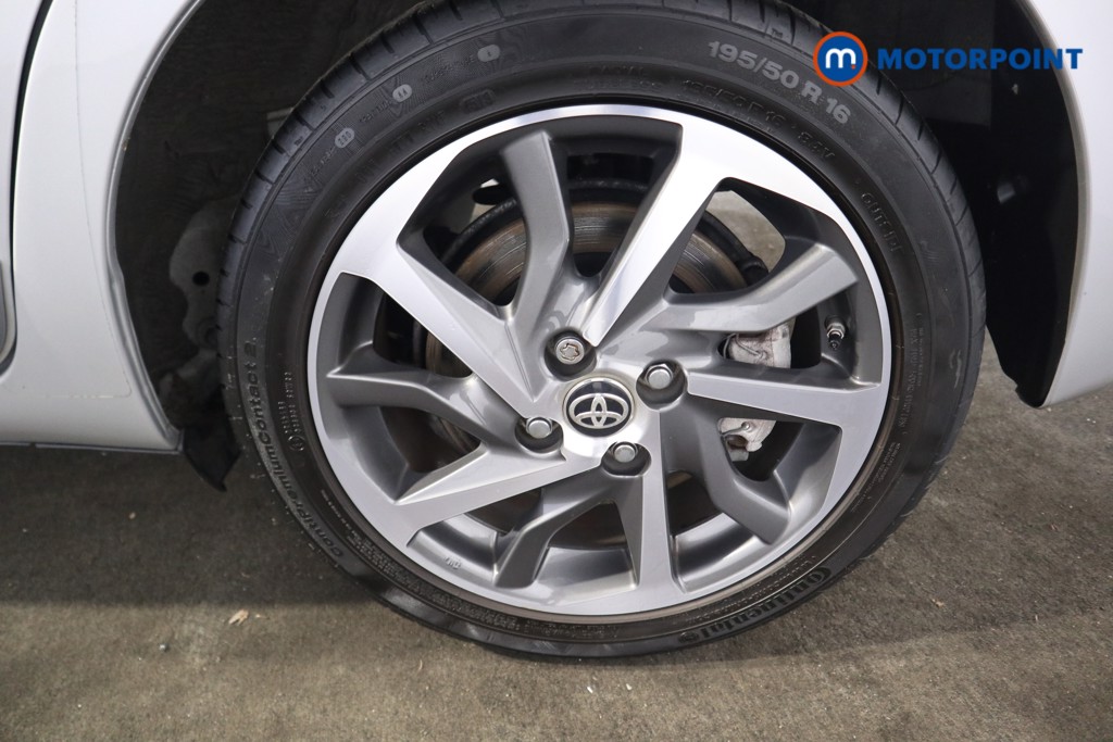 Used Toyota Yaris 2020 for sale - 76847692: Photo 30