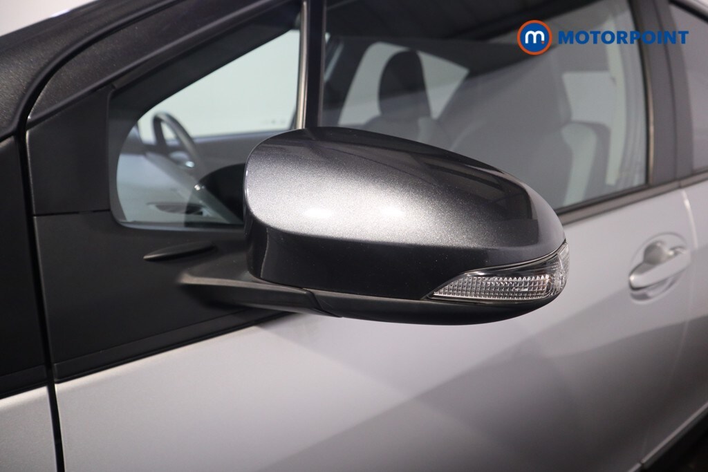 Used Toyota Yaris 2020 for sale - 76847692: Photo 35