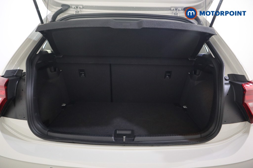 Used Volkswagen Polo 2024 for sale - 77533576: Photo 29