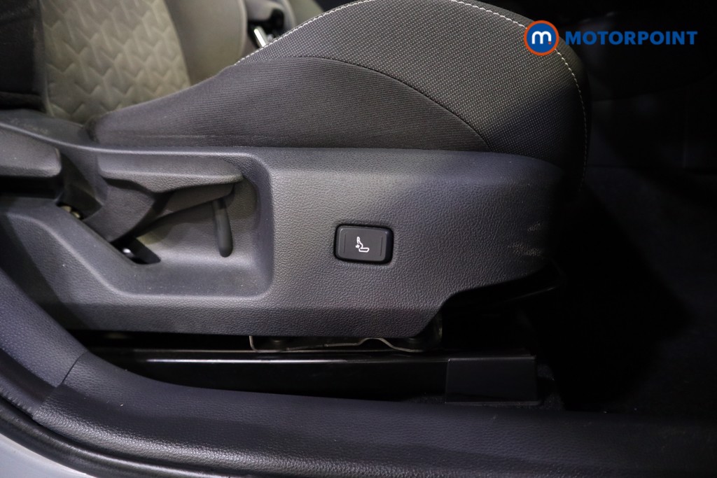 Used Toyota Corolla 2019 for sale - 77180128: Photo 21