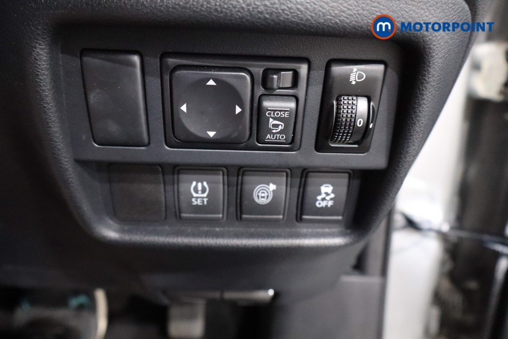 Used Nissan Juke 2018 for sale - 77037002: Photo 27