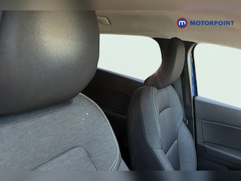 Used Renault Captur 2021 for sale - 78954456: Photo