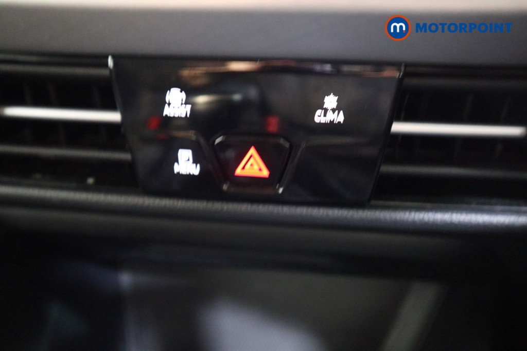 Used Volkswagen Golf 2024 for sale - 76508487: Photo 11