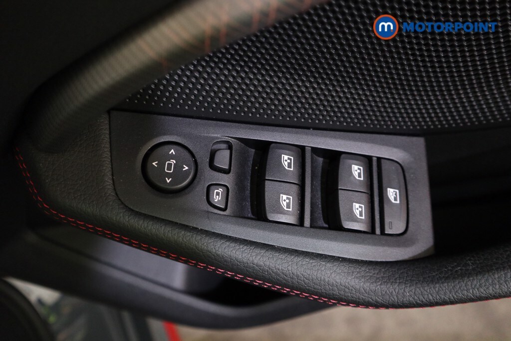 Used BMW 1 Series 2024 for sale - 78144928: Photo 23