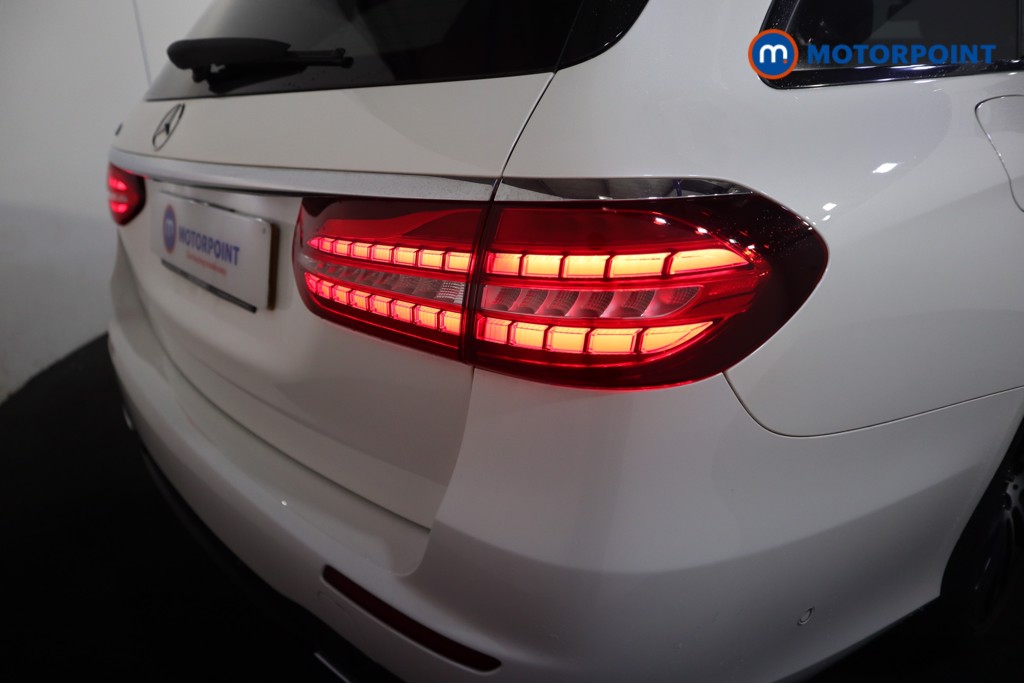 Used Mercedes-Benz E Class 2022 for sale - 76352795: Photo 38