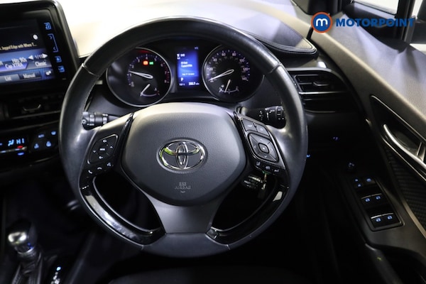 Used Toyota C-HR 2017 for sale - 76278840: Photo 10