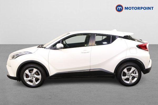 Used Toyota C-HR 2017 for sale - 76278840: Photo 4