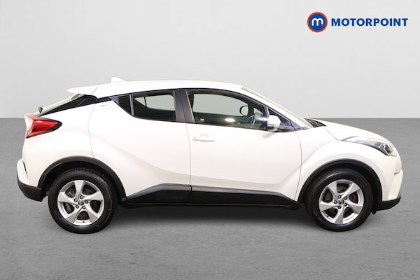 Used Toyota C-HR 2017 for sale - 76278840: Photo 8
