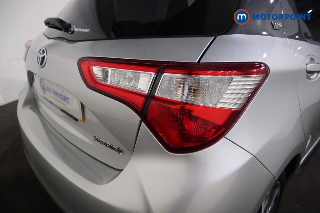 Used Toyota Yaris 2020 for sale - 76685194: Photo 33