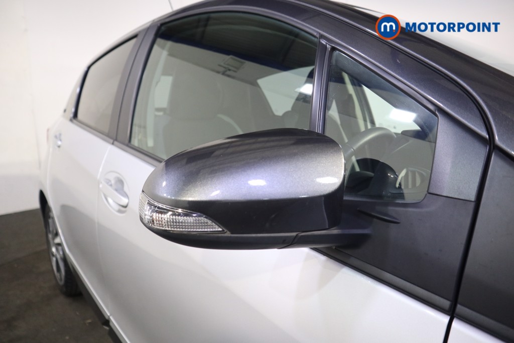 Used Toyota Yaris 2020 for sale - 76685194: Photo 34