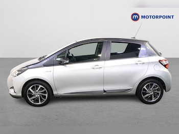 Used Toyota Yaris 2020 for sale - 76685194: Photo