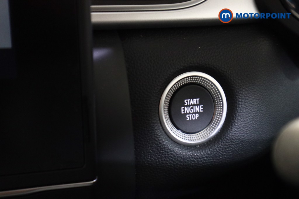 Used Renault Captur 2023 for sale - 76933751: Photo 14