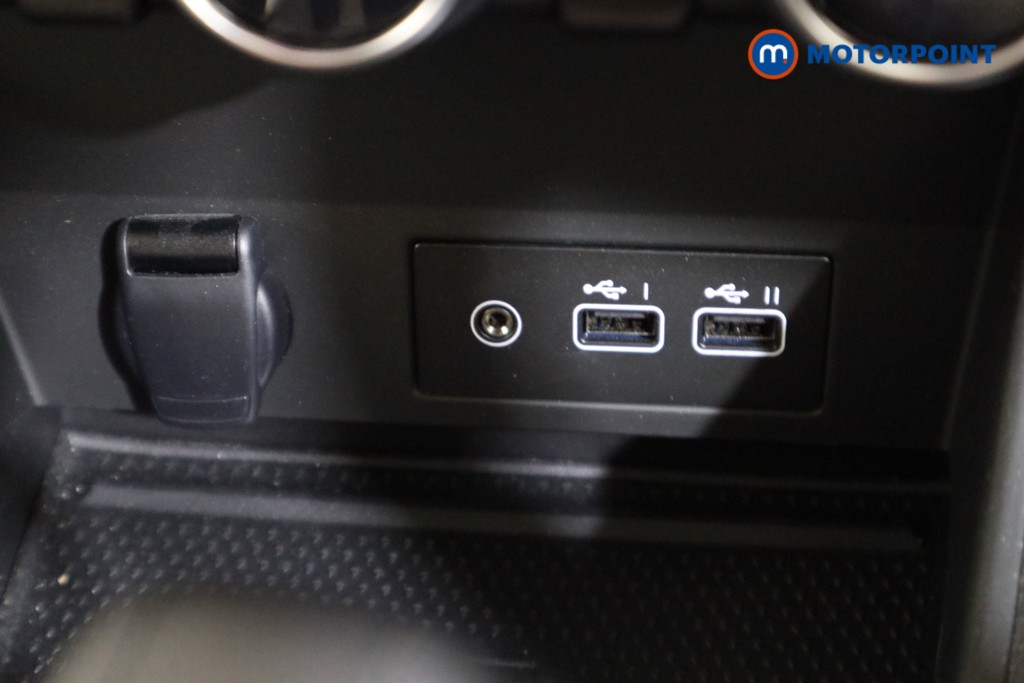 Used Renault Captur 2023 for sale - 76933751: Photo 17