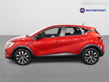 Used Renault Captur 2023 for sale - 75684843: Photo