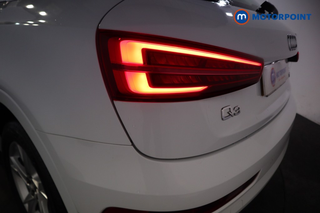 Used Audi Q3 2017 for sale - 76889942: Photo 32